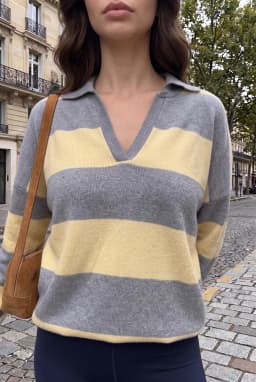 Randig Stickad Tröja med Polokrage – Grå Oversized Jumper — Grå