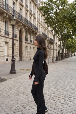 Completo Donna Due Pezzi Pantaloni e Blusa Nera con Dettaglio Zip