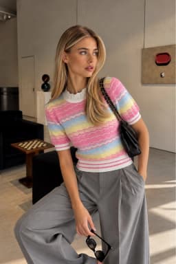 Women's Pastel Chevron Striped Short Sleeve Knit Top